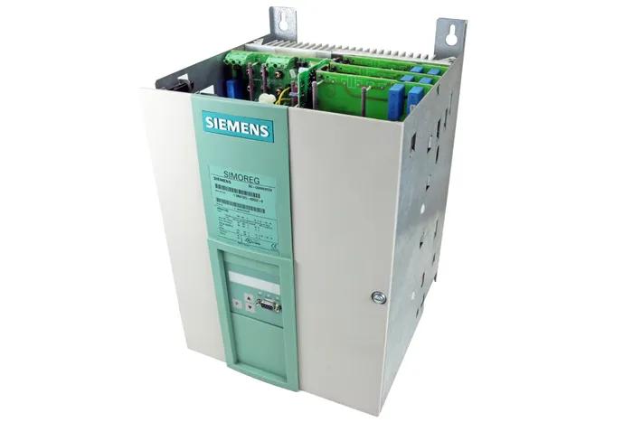 6RA70256DS220 SIEMENS